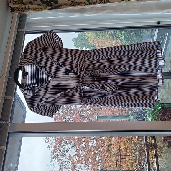 Blue and white striped dress - Picture 1 of 3